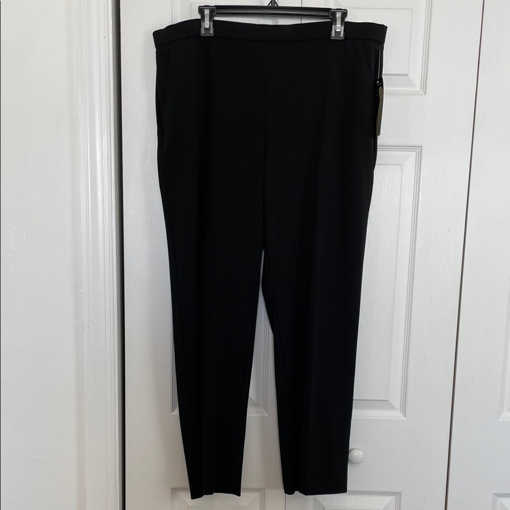 Sag Harbor Slimming Solution Stretch 16P Black straight leg Pants flat front - Picture 2 of 10